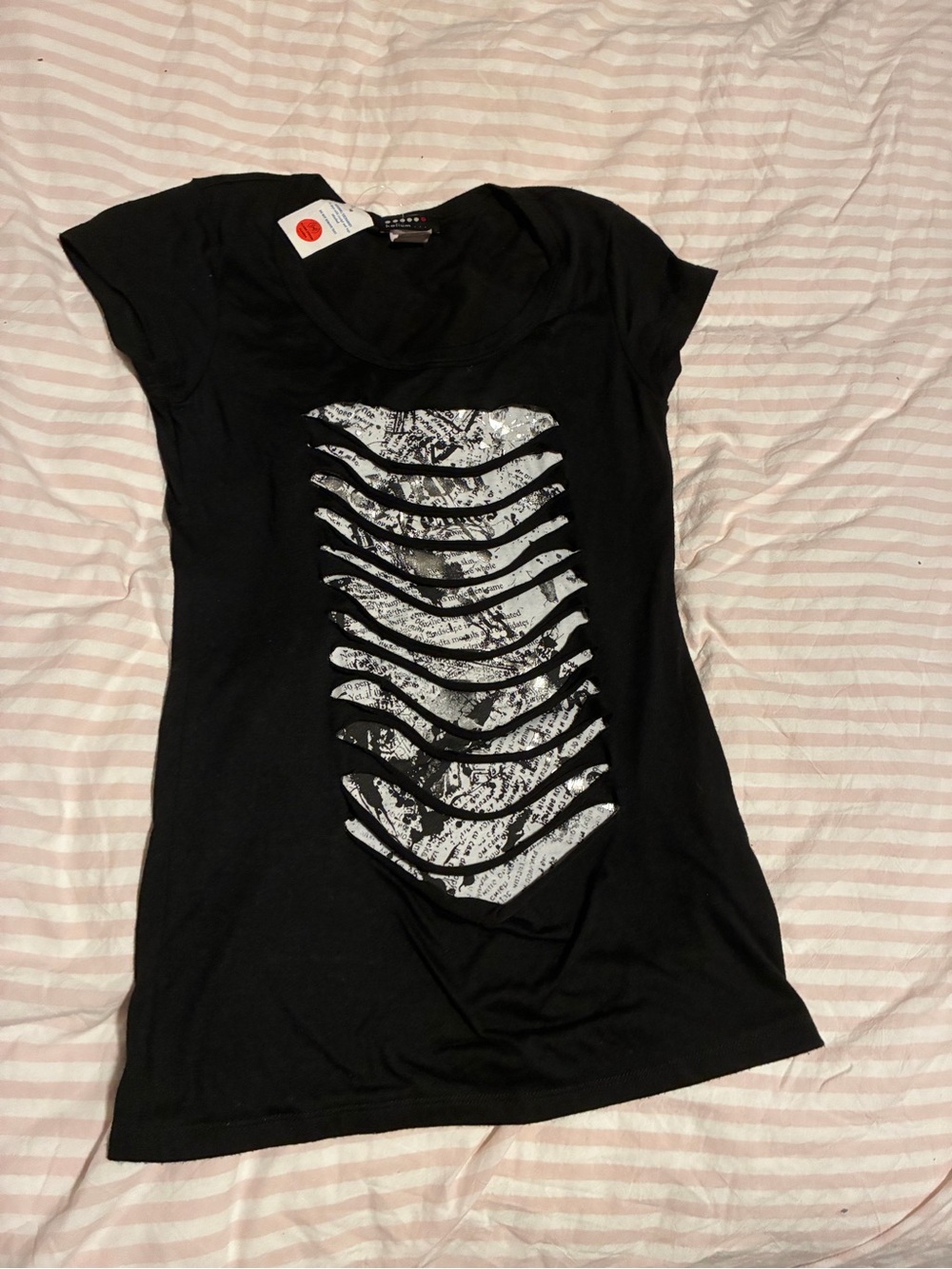 Black Distressed Cutout Graphic Tunic Top -